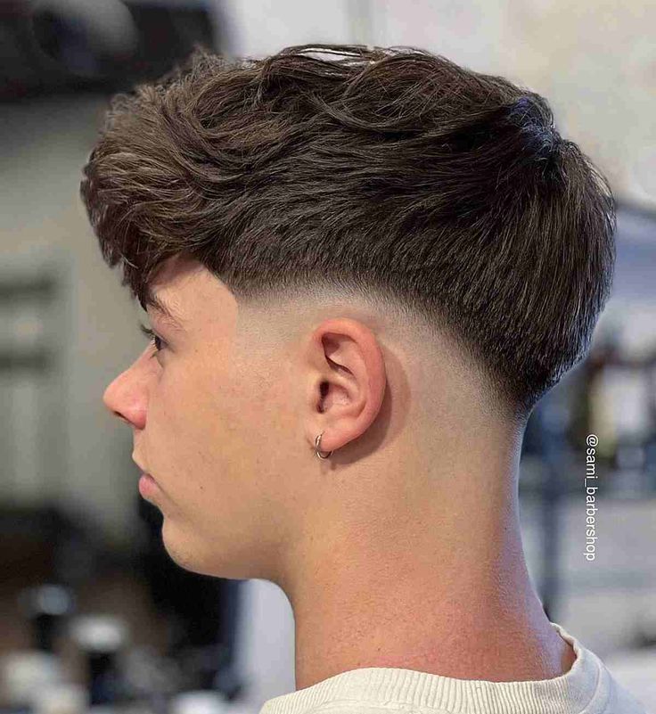 Fesyen Rambut Lelaki, Taper Fade Short Hair, Fade Haircut Curly Hair, Low Taper Fade Haircut, Mid Fade Haircut, Haircut Selfie, Low Skin Fade, Drop Fade Haircut, Photo Hijab