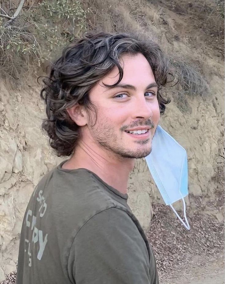 Men Haircut Curly Hair, Wavy Hair Men, Wavy Haircuts, Logan Lerman, Corte De Cabelo Masculino, Long Wavy Hair, Curly Hair Men, Curly Hair Cuts, Long Curly Hair