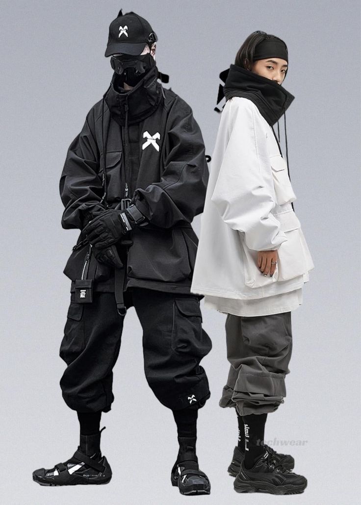 Futuristic Streetwear Women, Modern Futuristic Fashion, Techwear Poses, Techwear Drawing, Cyberpunk Clothes Design, Tech Wear Men, Warcore Outfits, Techwear Outfits Women, Techware Fashion