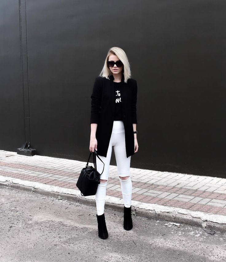 Black And White Clothes, Fashion Black And White, White Clothes, Black And White Dress, Dress Inspiration, Fashion Black, Look On, Outfits Casuales, Dress Fashion