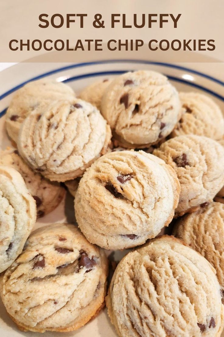 Chocolate chip cookies on a plate. Thick Fluffy Cookies, Puffy Chocolate Chip Cookies Soft, Big Fluffy Chocolate Chip Cookies, Thick Cookies How To Make, Fluffy Chocolate Chip Cookies Recipe, Soft Thick Chocolate Chip Cookies, Fluffy Cookie Recipe, Chocolate Chip Cookies Fluffy, Puffy Chocolate Chip Cookies