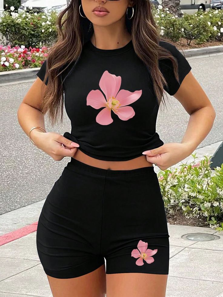 Women's Summer Casual Flower Printed Short Sleeve T-Shirt And Shorts Set Black Casual    Colorblock,Floral,Plants  Slight Stretch  Women Clothing, size features are:Bust: ,Length: ,Sleeve Length: Off Shoulder Lace Dress, Estilo Hip Hop, Floral Print Shorts, Petite Women, Floral Shorts, T Shirt And Shorts, Outfit Set, Shorts Set, Two Piece Outfit