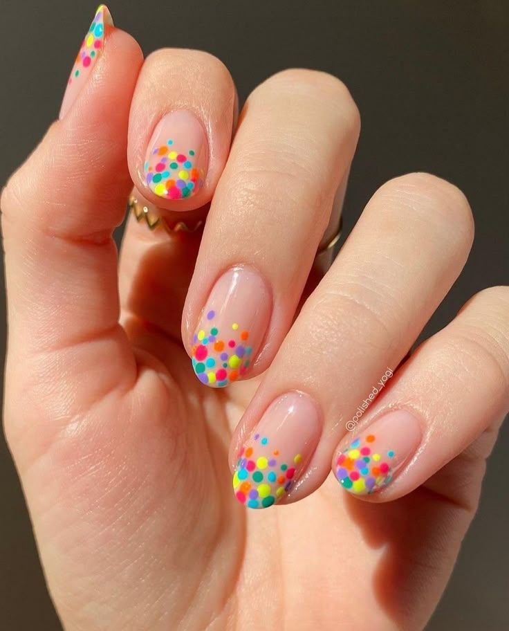 Dot Nail Designs, Dot Nail Art, Dots Nails, Cute Gel Nails, روتين العناية بالبشرة, Funky Nails, Fancy Nails, Chic Nails, Nail Inspiration