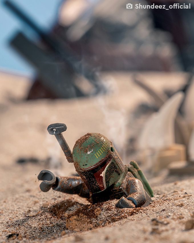 Star Wars Lego Figures, Star Wars Toy Photography, Lego Star Wars Photography, Lego Star Wars Wallpaper, Star Wars Lego, Lego Mandalorian, Star Wars Art Drawings, Lego Wallpaper, Lego Photo