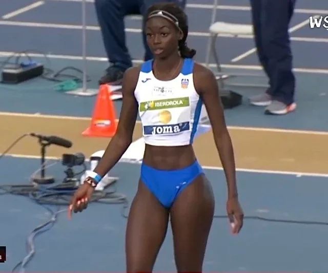 Track Body Goals, Fatima Diame, Athletic Body Type, Body Types Women, Athletic Body, Black Femininity, Fitness Inspiration Body, Body Inspiration, Muscle Women