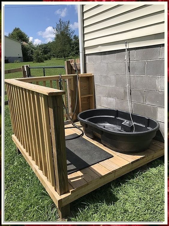 Looking for the best outdoor dog kennel ideas to keep your furry friend comfortable and safe? Check out our top 10 picks for stylish and functional kennels that will make your pup feel right at home in the great outdoors. From spacious designs to cozy retreats, these ideas are sure to please both you and your four-legged companion. Dog Bathing Station, Backyard Dog Area, Dog Washing Station, Dog Yard, Dog Area, Dog Wash, Dog Rooms, Dog Bath, Backyard Projects