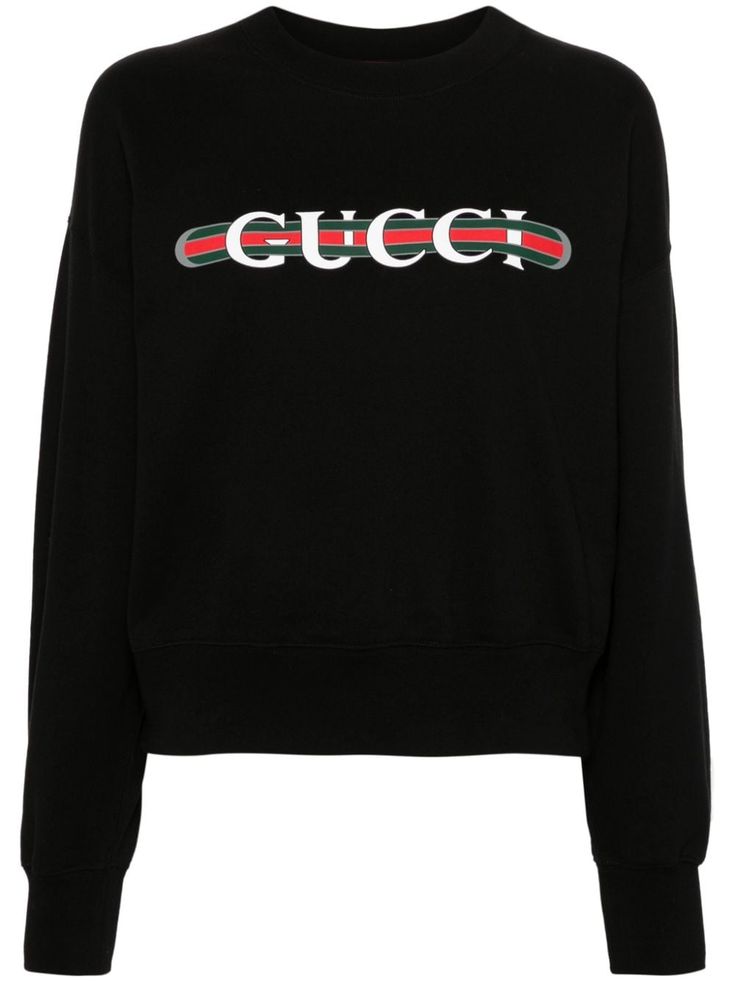 XJGLM1082 GUCCI LOGO COTTON HOODIE Gucci Clothes Women, Gucci Elegant, Gucci Clothes, Gucci Style, Planet People, Jersey Sweatshirt, Conscious Fashion, Leather Cap, Gucci Black