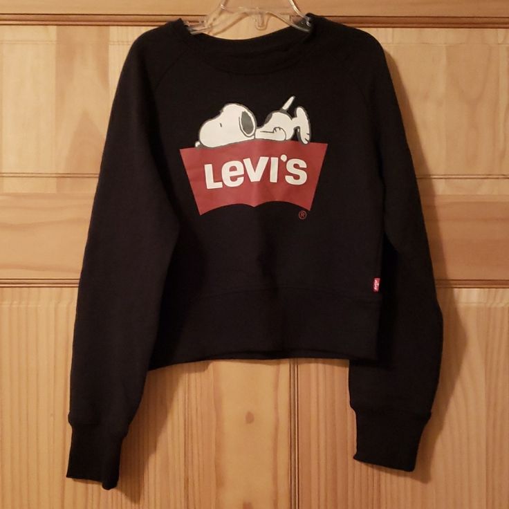 Brand New With Out Tags Girls Sz Small 8-10 Peanuts Snoopy Sweatshirt Levi's Brand No Pilling No Rips Or Stains Or Tears Never Dried In Dryer No Fading Sporty Cartoon Print Tops For Fall, Levi's Casual Cotton Sweatshirt, Casual Levi's Cotton Sweatshirt, Levi's Black Long Sleeve Tops, Levi's Black Graphic Print Top, Levi's Sporty Crew Neck Top, Snoopy Sweatshirt, Levis Shirt, Peanuts Snoopy