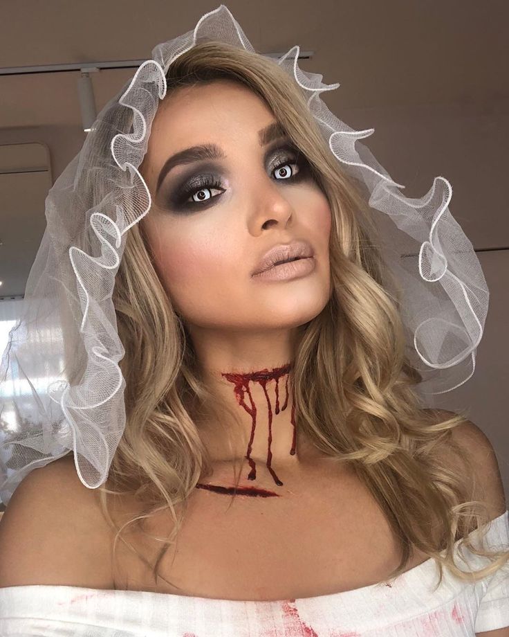 Scary Bride Halloween Costume, Zombie Bride Makeup Halloween, Haunted Bride Makeup, Halloween Bride Makeup Ideas, Zombie Couples Costumes, Scary Bride Makeup, Scary Bride Costume, Halloween Bride Makeup, Halloween Makeup Bride