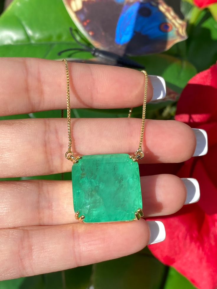 Asher Cut Natural Pale Green Colombian Emerald Necklace | Etsy Paraiba Tourmaline Ring, Stars D'hollywood, Glamorous Jewelry, Necklace Emerald, Emerald Pendant, Art Deco Necklace, Colombian Emeralds, May Birthstone, Emerald Necklace