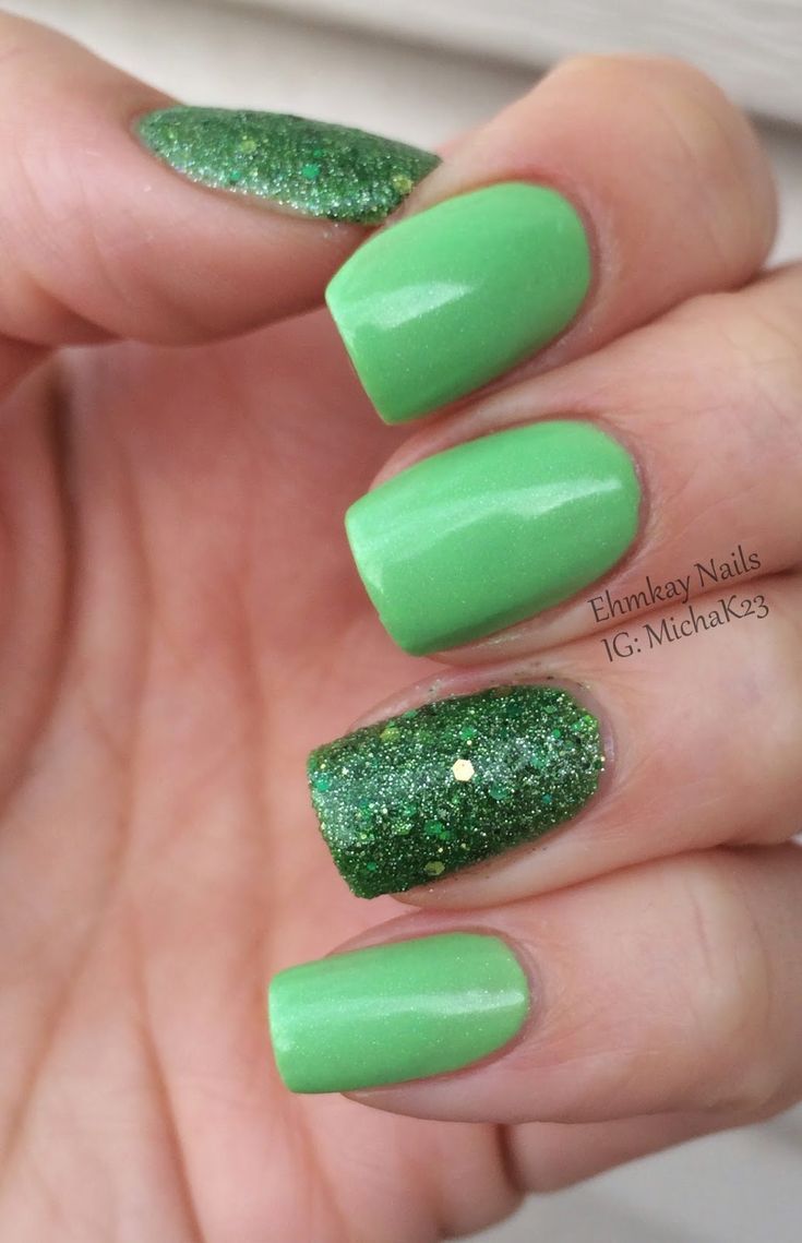 St Patricks Nail Designs, St Patrick Day Nails Acrylic, Shamrock Nails, Irish Nails, Saint Patrick Nail, Nails March, March Nails, St Patricks Day Nails, Green Nail Designs