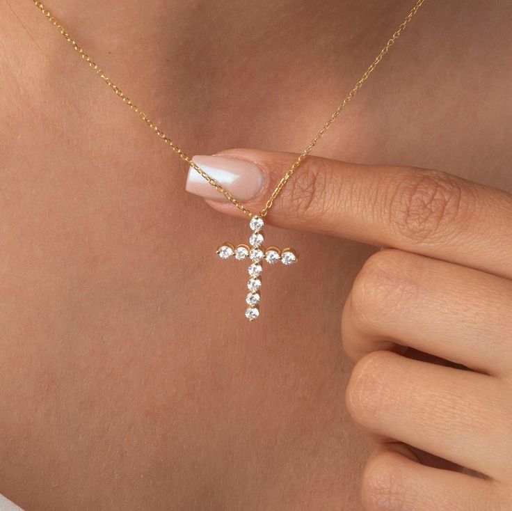 Experience the captivating allure of our exquisite 14k Gold Diamond Cross Pendant Necklace. Meticulously crafted with a seamless blend of elegance and spirituality, this breathtaking piece of fine jewelry is a true testament to exceptional craftsmanship. Alternatively, choose from our options of natural diamonds, lab-grown diamonds or dazzling moissanites at three different price points to fit your unique preferences and budget. Please check below to see specifications of each stone option. All Luxury Cross-shaped Diamond Jewelry, Spiritual White Gold Pendant Jewelry, Fine Jewelry With Diamond White Clavicle Chain, Fine Jewelry With Clavicle Chain In Diamond White, White Sterling Silver Diamond Necklace, Elegant Pendant Cross Necklace With Clavicle Chain, Elegant Cross Pendant Necklace With Clavicle Chain, Spiritual Clavicle Chain Cross Jewelry, 14k Gold White Diamond Necklace With Clavicle Chain