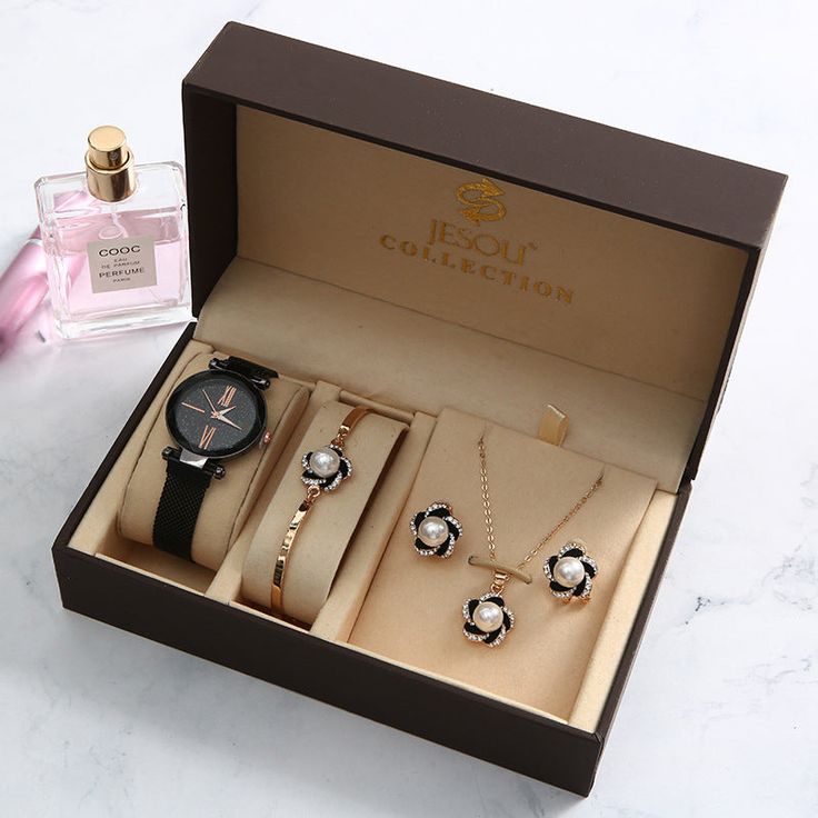 Luxury 4pcs luxury watch gift set birthday gift set necklace bracelet earring watch set for wedding Quick Details Dial Window Material Type: Mineral Glass Dial Diameter: 44mm Case Shape: Round Band Width: 24mm Band Length: 240mm Clasp Type: Buckle Water Resistance Depth: 30bar Case Thickness: 11mm Brand Name: JESOU Place of Origin: Guangdong, China Model Number: 46607 Type: CHARM, Fashion, Luxury, sport, Business Feature: Auto Date, Alarm, Complete Calendar, Day/Date, DIVER, Perpetual Calendar, Luxury Birthday Gifts, Luxury Birthday, Gift Boxes For Women, Gift Sets For Women, Luxury Diamonds, Women Watches, Watch Gifts, Women's Watch, Valentine Gift