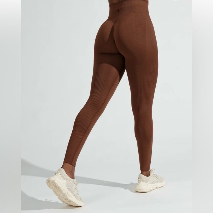 Still In Original Packaging It Came In. Seamless Ribbed Legging. Comes From A Smoke Free Home. Very Cute On, Just Isn’t My Color. **Matching Sports Bra In Separate Listing!! Brown Seamless Activewear, High Stretch Brown Bottoms For Loungewear, High Stretch Brown Loungewear Bottoms, Brown High Waist Activewear For Workout, High Waist Brown Leggings For Loungewear, High Stretch Seamless Brown Bottoms, High Waist Brown Leggings For Workout, High-waisted Brown Workout Leggings, High Waist Brown Workout Leggings