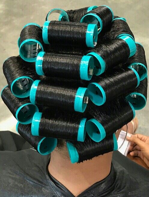 Roller Set Hairstyles For Black Women, Rolled Hair, Set Hairstyles, Roller Set Hairstyles, Sleep In Hair Rollers, Black Hair Types, Roller Sets, Hair Roller, Wet Set