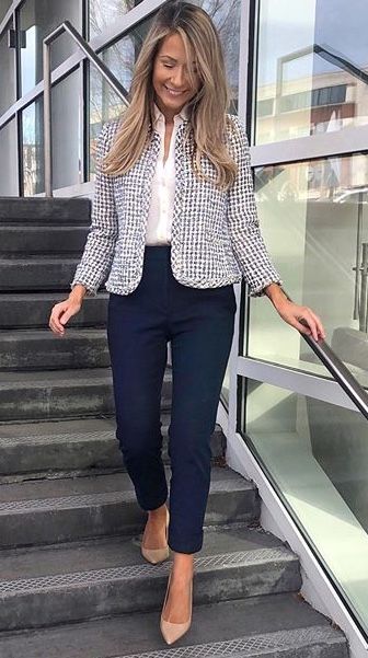 Lawyer Outfits Women, Lawyer Outfits, Work Attire Women, Lawyer Outfit, Professional Outfits Women, Business Outfits Women, Business Casual Outfits For Women, Business Casual Outfits For Work, Mode Casual