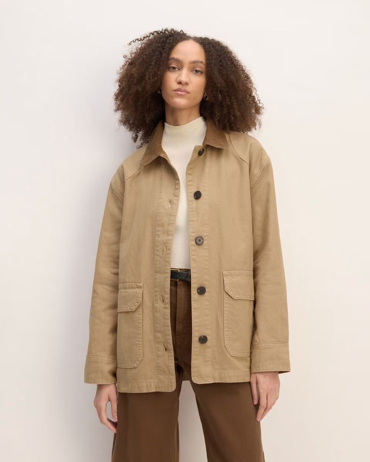 The Barn Jacket Cornstalk – Everlane Casual Chic Coats & Jackets, Staple Jackets For Women, Barn Jacket Styling, Back To School Clothes 2024, Aritzia Dale Jacket, Aritzia Shacket, Overalls With Jacket, Barn Jackets For Women, Everlane Quilted Coat