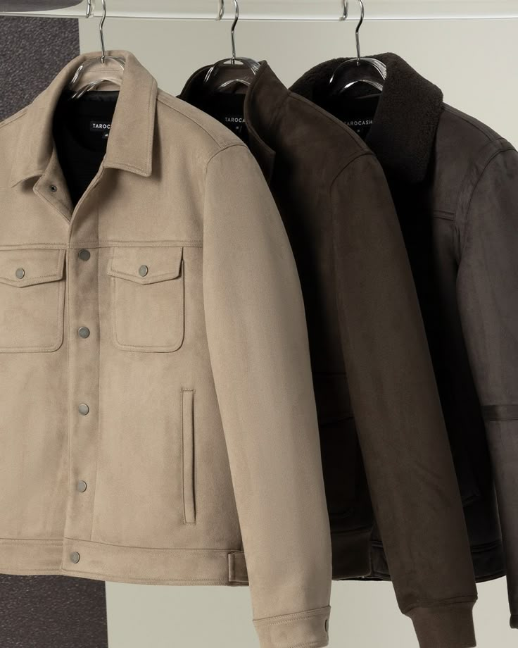 We’ve got you covered with a full selection of men’s coats and jackets. Choose from the season’s latest outerwear from parkas, Melton coats and bomber jackets for the cooler days. Men’s Coats And Jackets, Jackets For Men Fashion, Overshirt For Men, Men Coats Fashion, Winter Men Jacket, Men's Bomber Jacket, Types Of Coats Men, Men’s Trench Coat Styling, Types Of Jackets Men