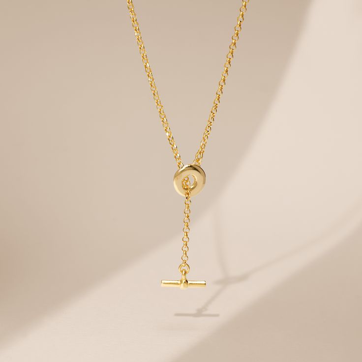 Embrace fine details with the Mini Toggle Necklace. Perfect as a solo statement or adjust the length to add on more layered luxuries.Measures approximately 16" plus 2" extenderMade from 14kt gold plated .925 sterling silverToggle Detail NecklaceLobster LockA240149VMade in Italy Classic Adjustable Chain Necklace For Formal Occasions, Elegant Gold Chain Necklace With Adjustable Length, Minimalist Jewelry With Toggle Clasp For Gift, Minimalist Jewelry With Toggle Clasp As Gift, Classic Everyday Toggle Necklace With Adjustable Chain, Classic Gold Toggle Necklace For Everyday, Yellow Gold Jewelry With Toggle Clasp Gift, Elegant Yellow Gold Toggle Necklace Tarnish Resistant, Classic Lariat Everyday Jewelry