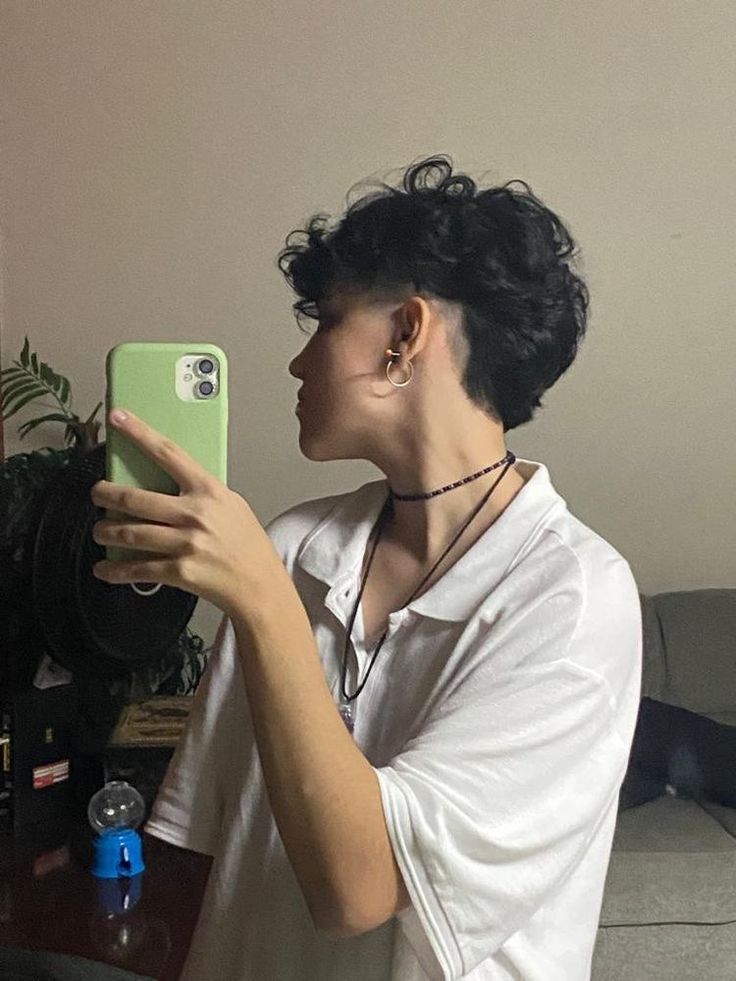 Slay Haircuts, Short Mullet Curly Hair, Small Mullet, Short Curly Hair Mullet, Undercut Mullet, Masculine Haircut For Women, Curly Hair Undercut, Undercut Curly Hair, Androgynous Haircut