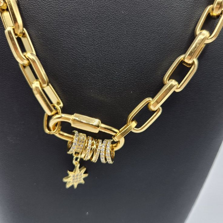 Nwot Heavy Elegant Necklace With Square Links 16" Brand New. Does Not Come With Tags Chunky Chain Elegant Necklace, Brand Jewelry, Elegant Necklaces, Jewelry Gold, Paper Clip, No Brand, Jewelry Branding, Womens Jewelry Necklace, Gold Jewelry