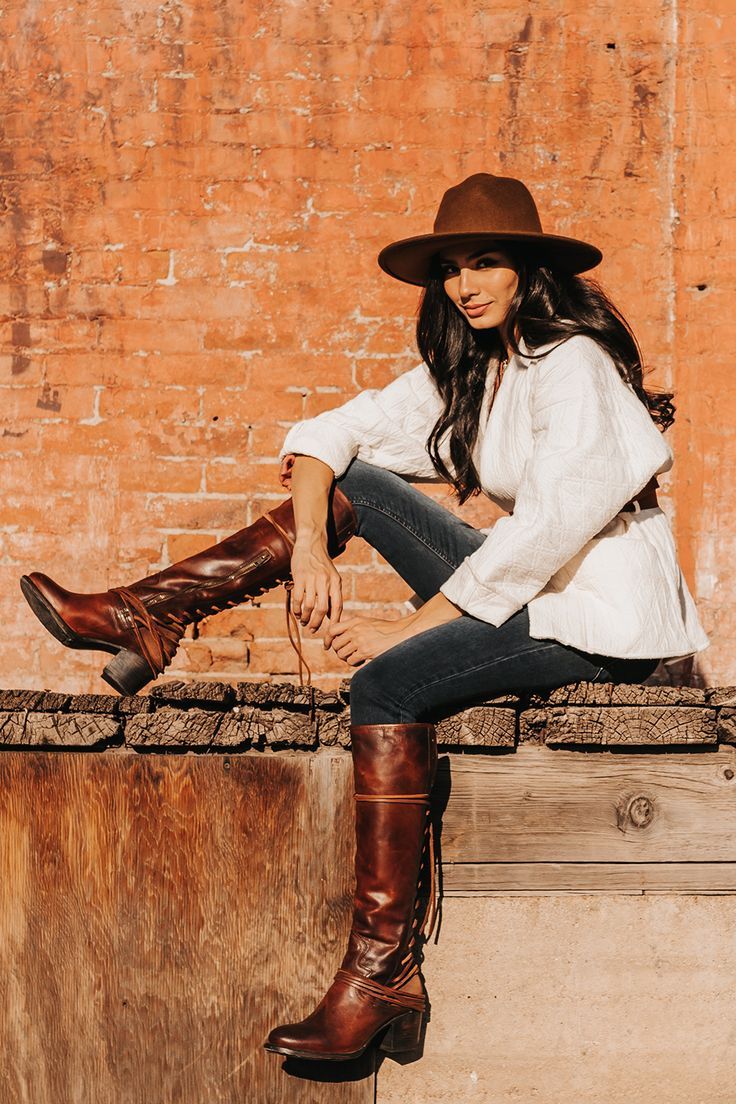 Freebird stores - coal Freebird Coal Boots Outfits, Fall Outfits With Cowboy Boots, Freebird Boots Outfit, Outfits With Cowboy Boots, Boho Fall Outfits, Freebird Boots, Fall And Winter Outfits, Boots Outfits, Western Style Outfits