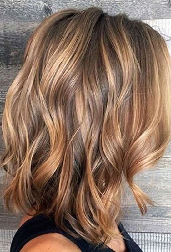 Carmel Hair Color, Hairstyles Everyday, Honey Hair Color, Balayage Blonde, Caramel Hair, Fishtail Braid, Ombré Hair, Wavy Bobs, Trendy Hair Color