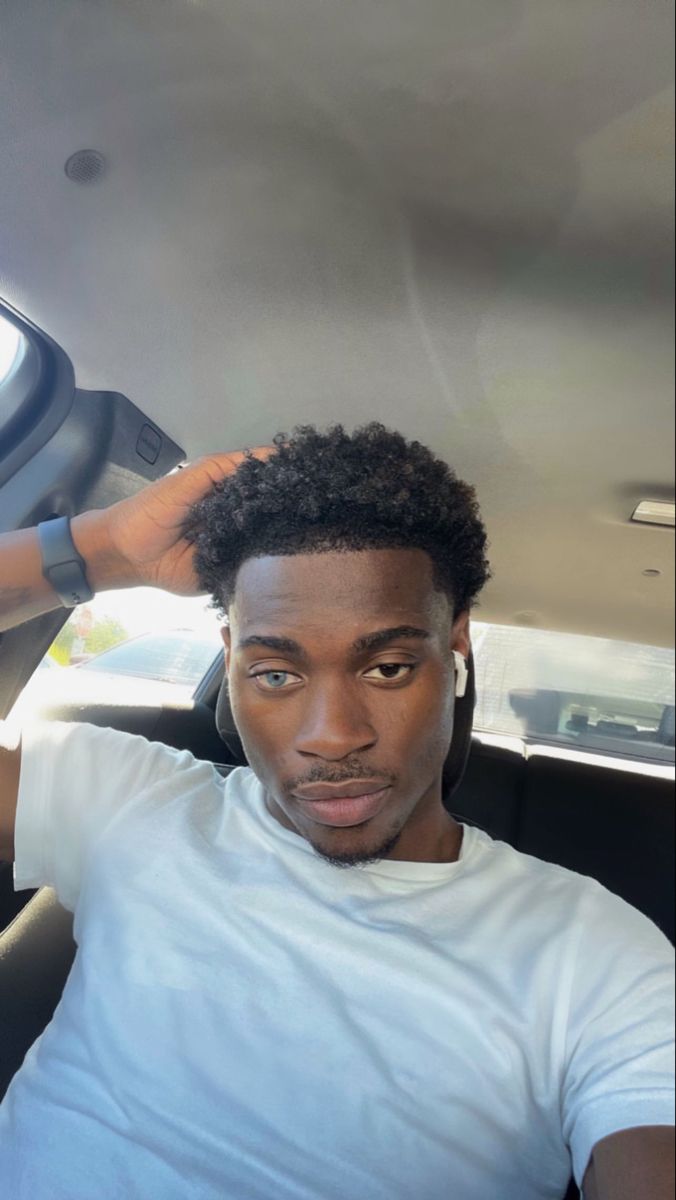 Black Guys Haircut, Black Guy Haircuts, Black Guys Hairstyles, Black Male Face Claims, Black Guy Hairstyles, Fine Black Males, Black Man Hair, Afro Hairstyles Men, Guys Grooming