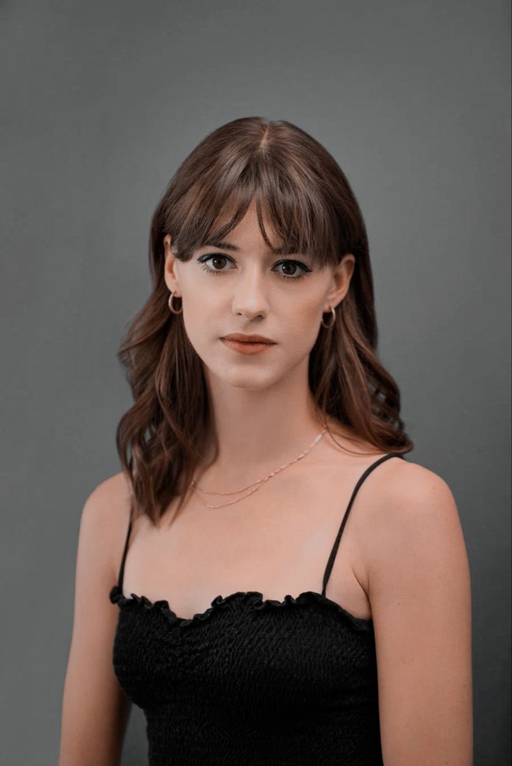 Daisy Edgar Jones Hair, Daisy Edgar Jones, Hair Color Underneath, Hairstyles For Layered Hair, Hair Aesthetic, Uk Photos, Cut My Hair, Curtain Bangs, Dream Hair