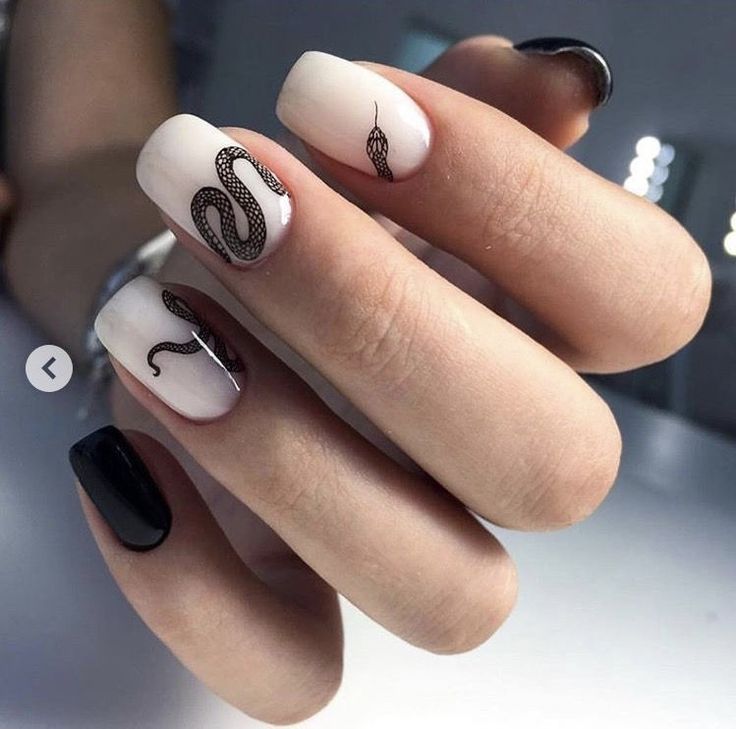 Snake Skin Nails, Halloween Manicure, Grunge Nails, Her Nails, Instagram Nails, Uñas Acrilicas, Minimalist Nails, Unique Nails, Manicure E Pedicure