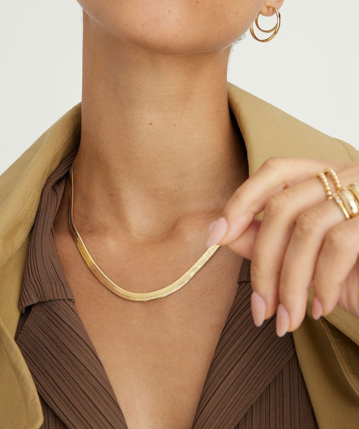 Gold Vermeil Herringbone Chain Necklace - Jewelry | Mejuri Pretty Spring Dresses, Gold Herringbone Chain, Herringbone Chain, Bold Rings, Herringbone Necklace, Snake Chain Necklace, Letter Pendant Necklace, Tennis Necklace, Classic Gold