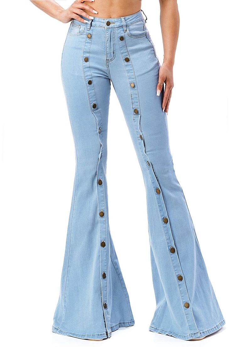 Bag Contents, Bell Bottom Jumpsuits, Flare Jeans Style, Bell Bottom Trousers, Womens Flare Jeans, Purple Candy, Jeans Outfit Summer, Cute Pants, Bottom Jeans