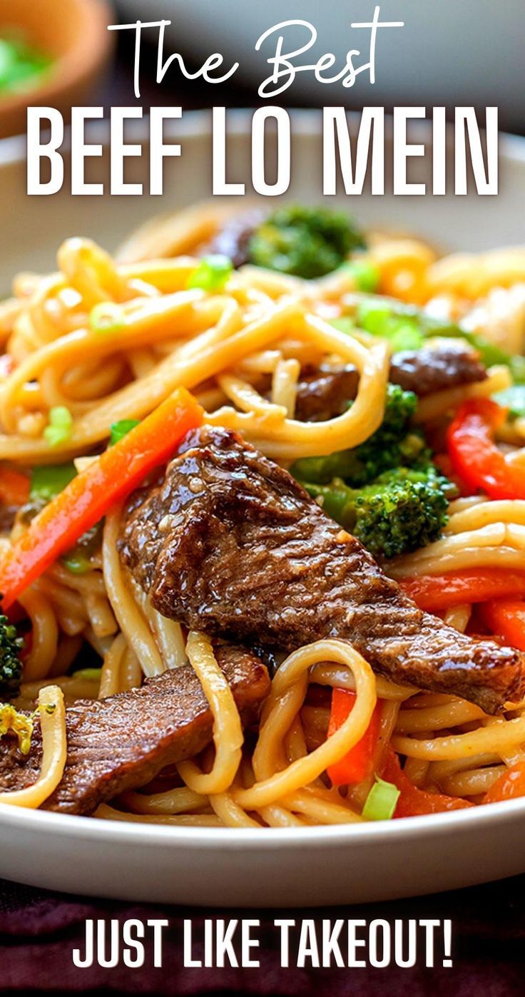 Close-up image of a plate filled with beef, noodles, shredded carrots, broccoli, and red peppers. Best Beef Lo Mein Recipe, Beef Lo Mein Recipe, Beef Lo Mein, Beef Noodle Stir Fry, Asian Steak, Beef Chow Mein, Lo Mein Noodles, Easy Stir Fry Recipes, Noodle Stir Fry