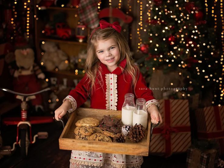 Box Of Cookies, Christmas Elf Doll, Xmas Photos, Christmas Props, Christmas Shoot, Christmas Mini Sessions, New Year Photos, Elf Doll, Christmas Photography