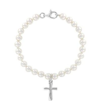 This elegant religious bracelet will look gorgeous on your little angel. Crafted of 925 sterling silver for a sleek look, this baby girl bracelet features white simulated pearls and a delicate dangling cross. The perfect length for a baby to a toddler, she's sure to love this sweet look. Order today and we'll package it neatly into its own little gift box. Toddler Bracelet, Silver Pearl Bracelet, Girl Bracelet, Baby Pearls, Little Angel, Cross Bracelet, Pearl Types, Charm Bangle