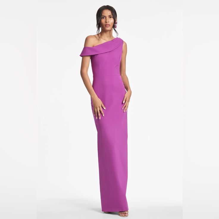 Nwt Brand New Never Worn Sachin And Babi Davis Gown - Magenta Purple One-shoulder Fitted Evening Dress, Purple Fitted One-shoulder Evening Dress, Purple Fitted One-shoulder Gown, Fitted One-shoulder Purple Gown, Purple One-shoulder Dress For Wedding, Purple One-shoulder Gown For Wedding, Purple Fitted Maxi Dress For Bridesmaid, Fitted Purple Maxi Dress For Bridesmaids, Elegant Purple Maxi Dress For Cocktail