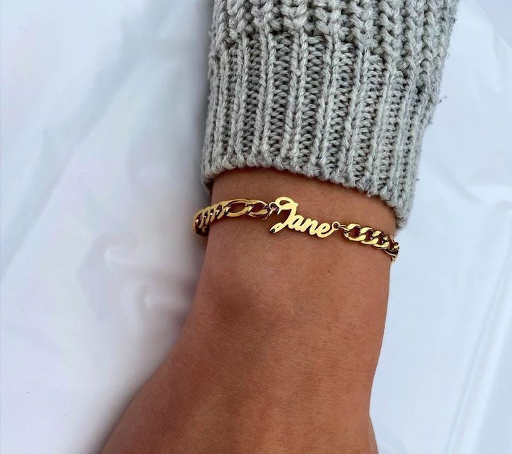 Nameplate Bracelet, Figaro Bracelet, Bracelet Name, Curb Chain Bracelet, Bracelet Initial, Custom Bracelet, Figaro Chain, Initial Bracelet, Name Bracelet