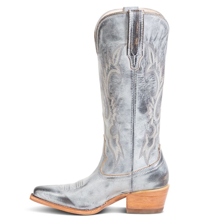 FREEBIRD STORES - WOODLAND Freebird Shoes, Handcrafted Boots, Low Heel Boots, Leather Western Boots, Leather Pulls, Low Heels, Boots Booties, Heeled Boots