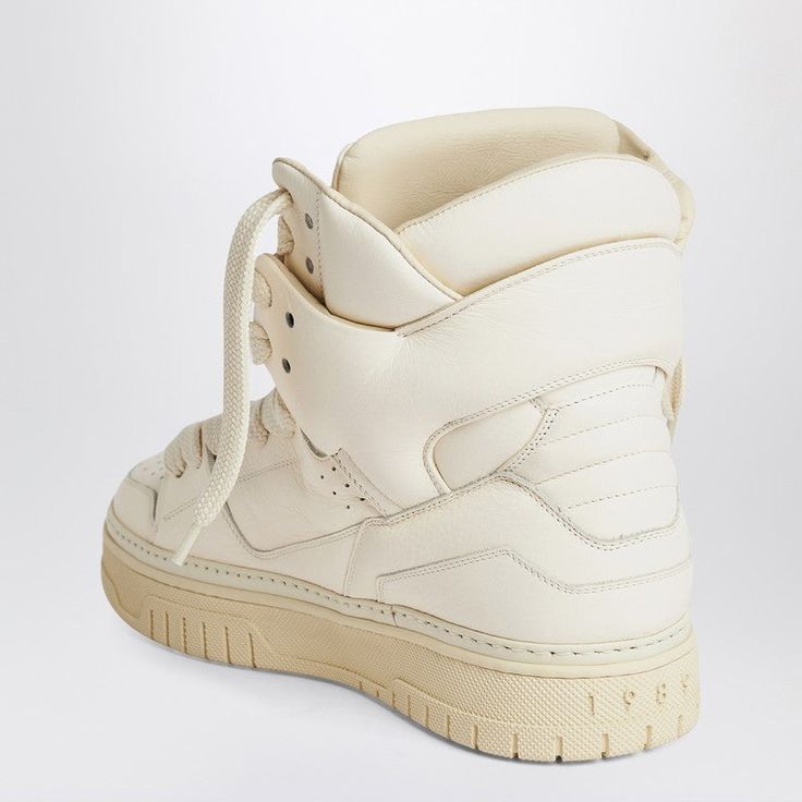 High top sneakers by 1989 Studio made of padded nubuk upper, featuring lace-up fastening, perforated toe and rubber sole. Size Type: ITMaterial: LeatherSKU: UFW24.802.LTHLE/P_1989-WHT_600 Our Products Are 100% Genuine. In All Cases We Stand By The Authenticity Of Every Product Sold On Our Site. Shoes High Tops, Top Shoes For Men, Men's High Top Sneakers, White High Tops, Mens High Tops, Latest Sneakers, White Men, Louis Vuitton Shoulder Bag, High Top Shoes