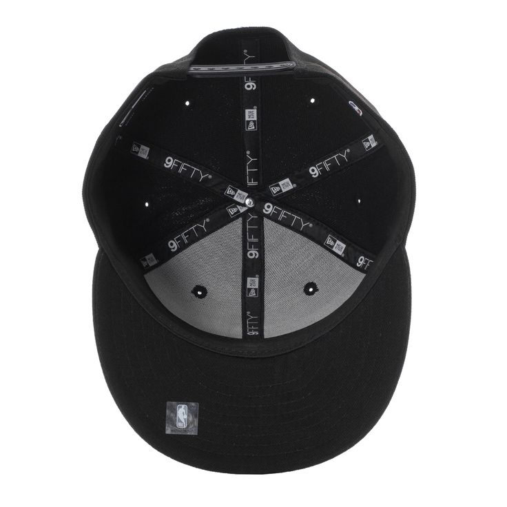 Mix and match your style easily with the New Era Black and White 9FIFTY® Snapback. Featuring a raised embroidered team logo on the front and an adjustable snapback closure in the rear, this adjustable snapback makes getting ready easy. Wear this cap with your everyday casual looks. Features: Houston Rockets 9FIFTY® adjustable cap. Officially licensed. Flat bill with a structured fit. Adjustable snapback closure. Details: Fabric: 100% polyester. Color: Black/White. 6-panel construction. Imported. Streetwear Adjustable Hat With Curved Brim, Streetwear Adjustable Fit Hat With Curved Brim, Streetwear Adjustable Fit Curved Brim Hat, Sporty Flat Crown Hats For Sports, Black Snapback Hat With Flat Crown For Streetwear, Black Everyday Snapback Baseball Cap, Streetwear Breathable Baseball Cap With Flat Bill, Casual Baseball Cap With Flat Crown For Sports Events, Casual Black Adjustable Snapback Hat