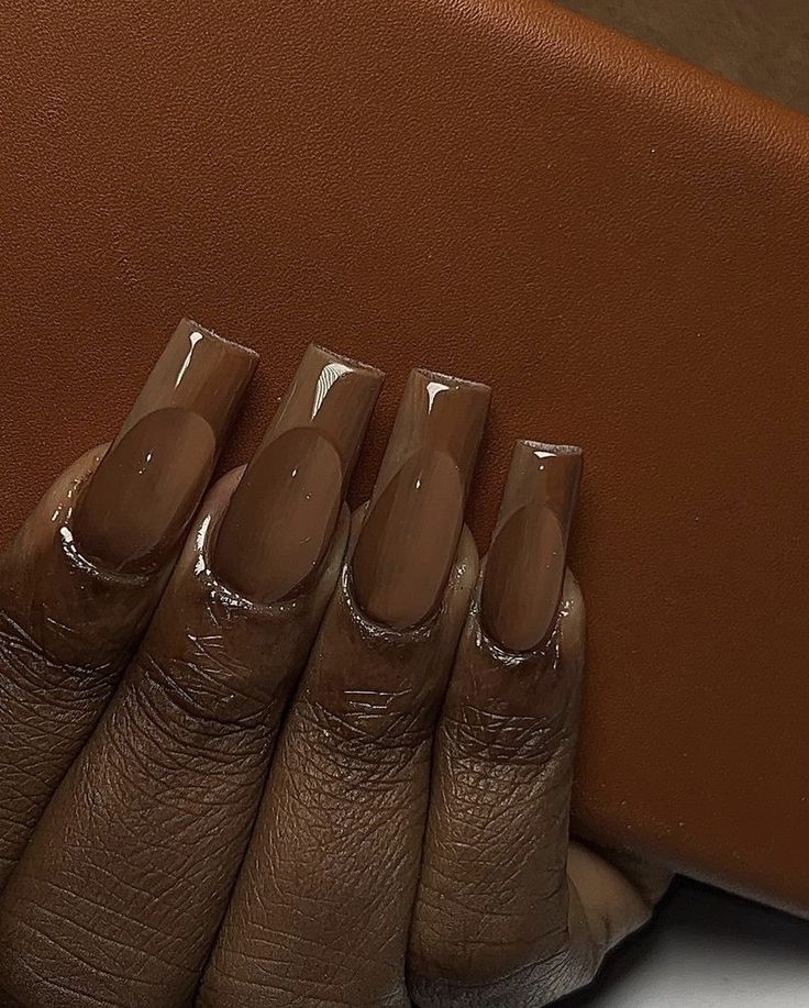 Classy Basic Nails, Short Square Acrylic Nails Designs Fall, Short Ombre Nails Square, Cute Square Nails Medium, Brown Nails Acrylic Short, Short Brown Acrylic Nails, Rounded Square Acrylic Nails, Best Acrylic Nails Short, Acrylic Nails Square Medium