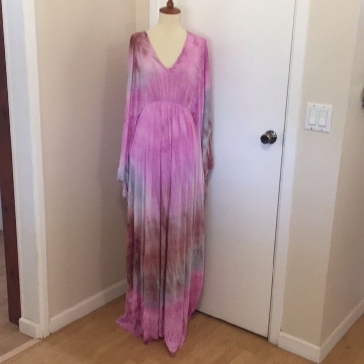 This Is A Brand New Love Tanjane Caftan Dress. Loose Fitting. Soft And Stretchy Material Made Of 92% Rayon And 8% Lycra Blend. Intentionally Raw Edges. One Size, But Realistically Would Work Well For A Size M Or L. About 64.5 Inches In Length. Made In Southern California And Hand Dyed. Price Is Firm. Thanks For Looking. Pink Flowy V-neck Maxi Dress, Purple Long Dress Beach Cover-up, Purple Tunic Dress For Beach Cover-up, Pink V-neck Boho Dress For The Beach, Fitted Long Pink Kaftan, Flowy Long Sleeve Dresses For Beach Cover-up, Pink Long Sleeve Maxi Dress In Free Size, Purple Maxi Dress Beach Cover-up, Free Size Pink Long Sleeve Maxi Dress