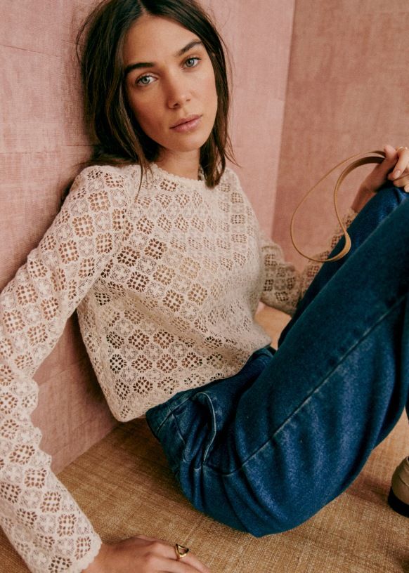 Lova Blouse - Beige - Organic Cotton - Sézane Guipure Blouse, Sezane Clothing, Style Parisienne, Paris Mode, Pattern Inspiration, Cotton Textile, Winter 2023, Mode Inspiration, Fall Wardrobe