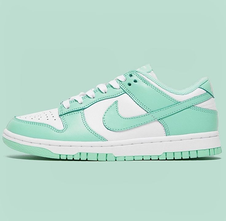 Neon Dunks, Teal Nike Dunks, Cute Dunks, Style Vert, Teal Nikes, Trendy Shoes Sneakers, Nike Shoes Girls, Preppy Shoes, All Nike Shoes