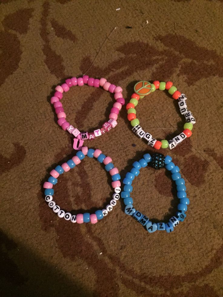 Candy Bracelet Ideas Rave, Rave Bracelets Ideas, Rave Candy Bracelets Ideas, Kandi Sayings, Rave Kandi Bracelets, Kandi Bracelets Rave, Rave Kandi Ideas, Rave Candy, Rave Bracelets