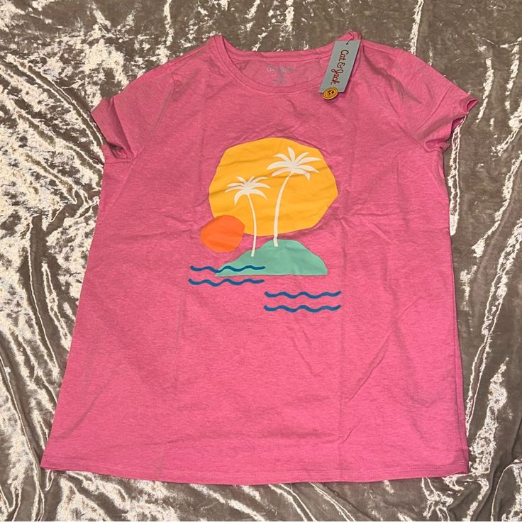 Brand New Cute Vacation Shirt For Beach Season, Cute Beach Season Vacation Shirt, Cute Shirt For Beach Vacation, Cute Beach Vacation Shirt, Cute Pink Beach T-shirt, Playful Short Sleeve Shirt For Vacation, Summer Family Vacation Shirt With Short Sleeves, Playful Beach Tops, Playful Beach Season Tops