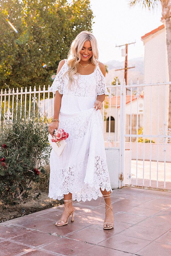 white lace maxi Causal Wedding Dress, Floaty Wedding Dress, Vow Renewal Dress, 2nd Wedding Dresses, Lace Dress Boho, Cute White Dress, Floral Wedding Dress, Scooped Neckline, Flowy Sleeves