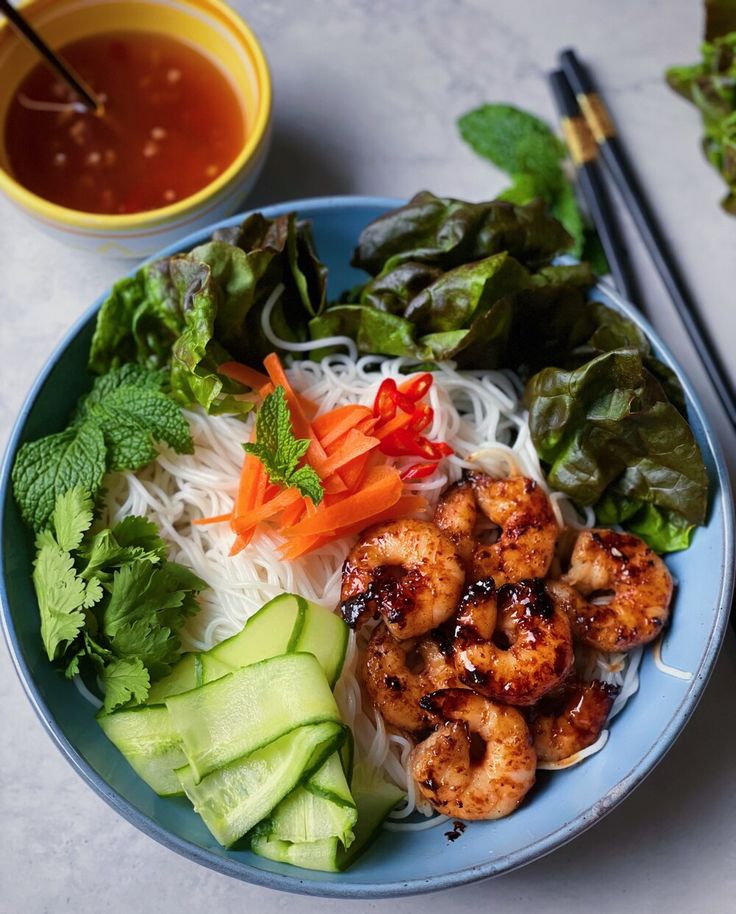 Shrimp Vermicelli Bowls Shrimp And Vermicelli Recipe, Prawn Vermicelli Noodles, Shrimp With Vermicelli Noodles, Vietnamese Recipes Shrimp, Vermicelli Shrimp Recipes, Vermicelli Bowl Recipes, Shrimp Vermicelli Recipes, Shrimp Vermicelli Bowl, Vermicelli Bowl Sauce