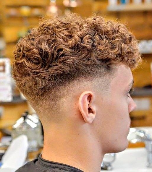 Perm Cut, Curly Men, Undercut Curly Hair, Messy Curly Hair, Mens Hairstyles Curly, Men's Curly Hairstyles, Curly Cuts, Curly Mohawk, Curly Hair Fade