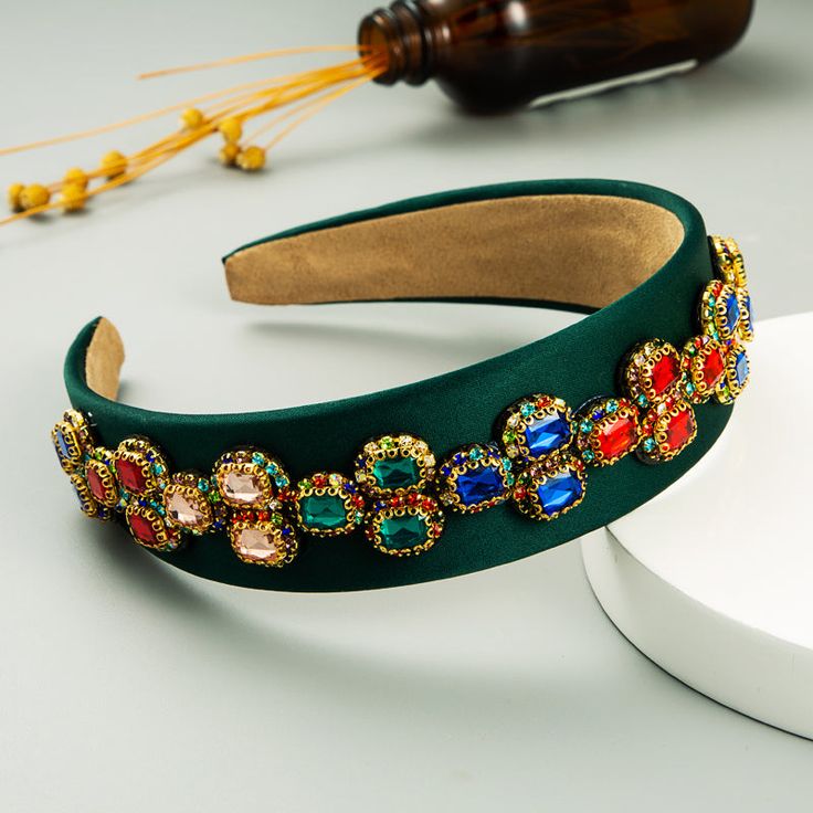 Baroque Inlaid Gemstone Wide Headband. Premium Jewelry, Crystal Headband, Rhinestone Headband, Wide Headband, First Lady, Cute Jewelry, Headpiece, Cuff Bracelets, Emerald